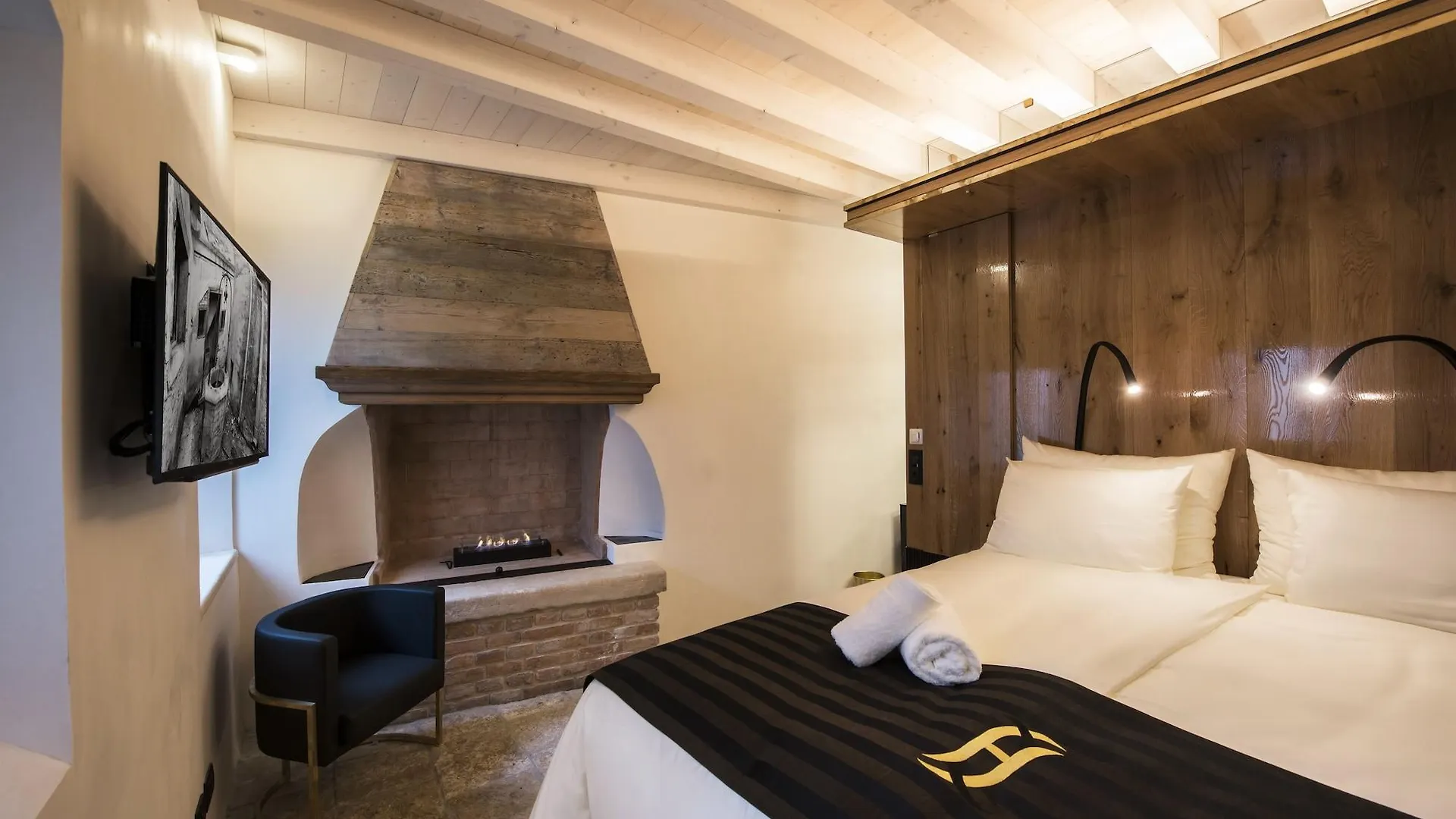 Hotel Spirito Santo Palazzo Storico Rovigno 4*,